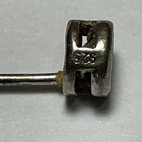 Sterling Silver Round Stud Earrings with a clear stone - Picture 3 of 4